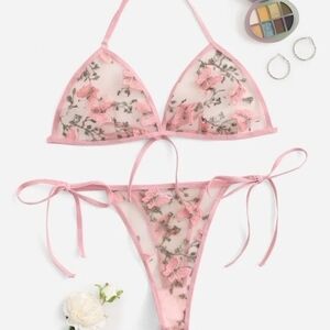 Lingerie Set Butterfly Embroidery Mesh Pink,‎ Large